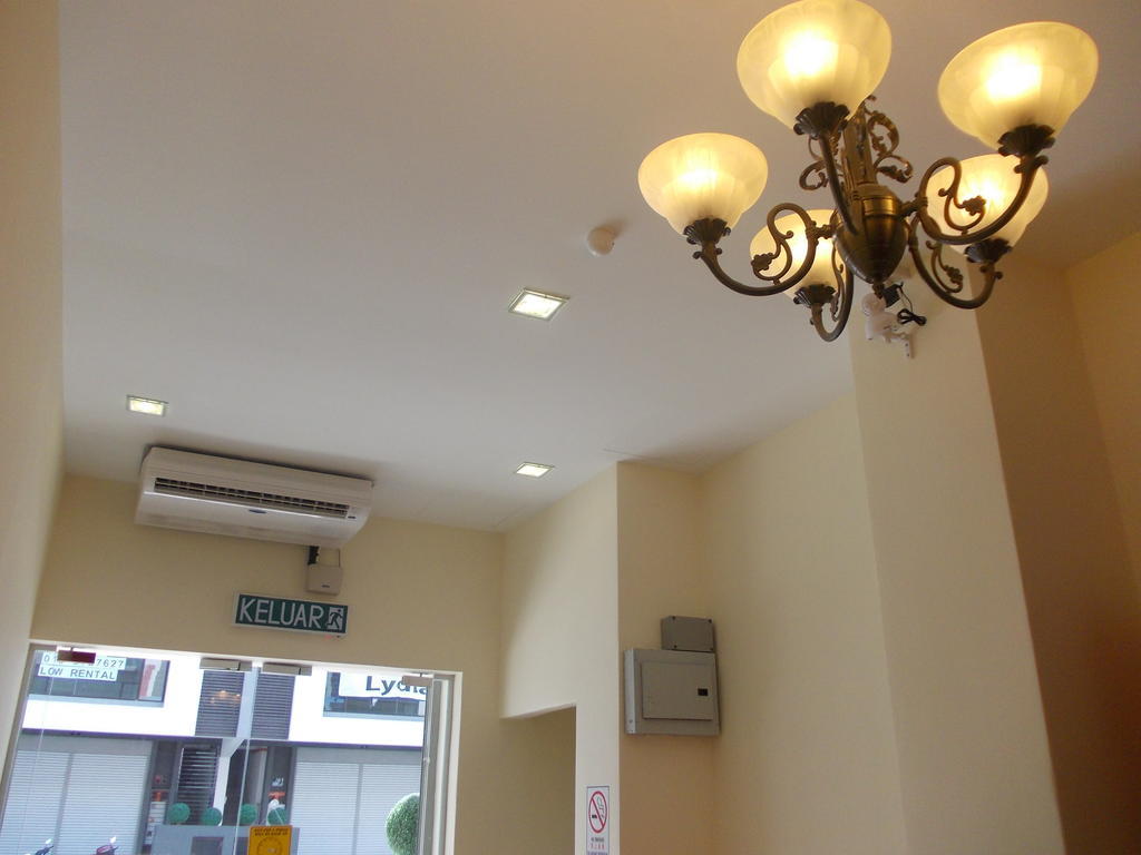 Dream Inn Hotel Bandar Mahkota Cheras Exterior foto